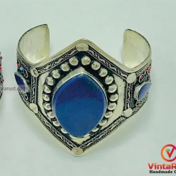 Lapis Lazuli Handmade Bracelet, Big Gemstone Bracelet, Ethnic Kuchi Statement - Picture 3 of 7
